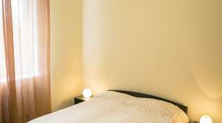 Гостевой дом Smart People Eco Hotel Краснодар Комната эконом с 1 двуспальной кроватью-6
